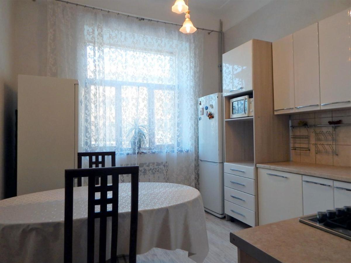 2-Х Квартира Поруч З Сумською, Госпіталь, Парк Центральний Kharkiv Eksteriør bilde