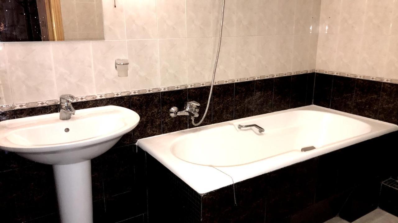 2-Х Квартира Поруч З Сумською, Госпіталь, Парк Центральний Kharkiv Eksteriør bilde